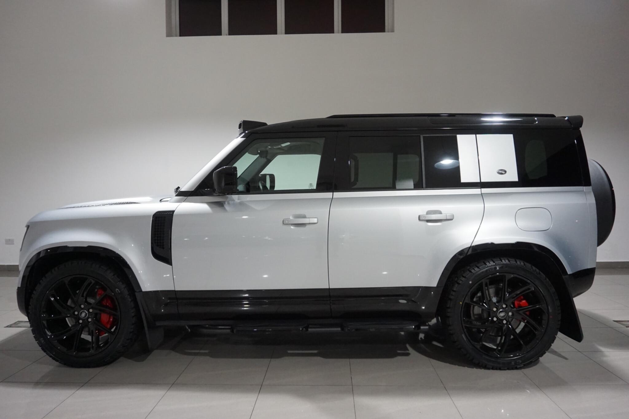 Land Rover Defender 110 2.0 P400e 15.4kWh XS Edition SUV 5dr Petrol Plug-in Hybrid Auto 4WD Euro 6 (s/s) (404 ps)